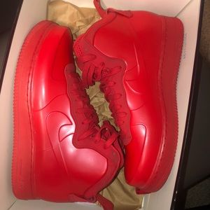 Air Force 1 Foamposite (University red) Size 11